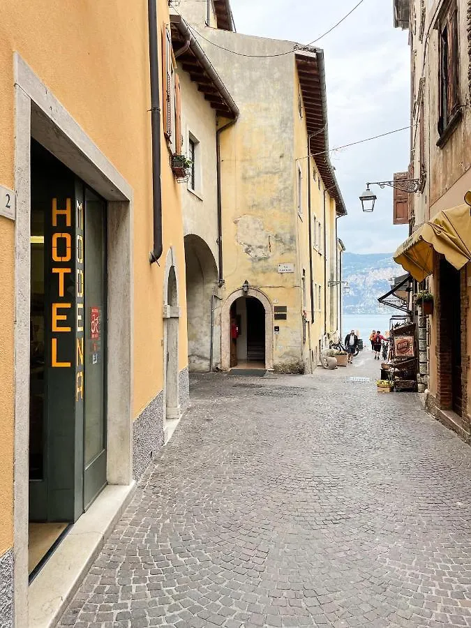 Hotel Modena Old Town Malcesine
