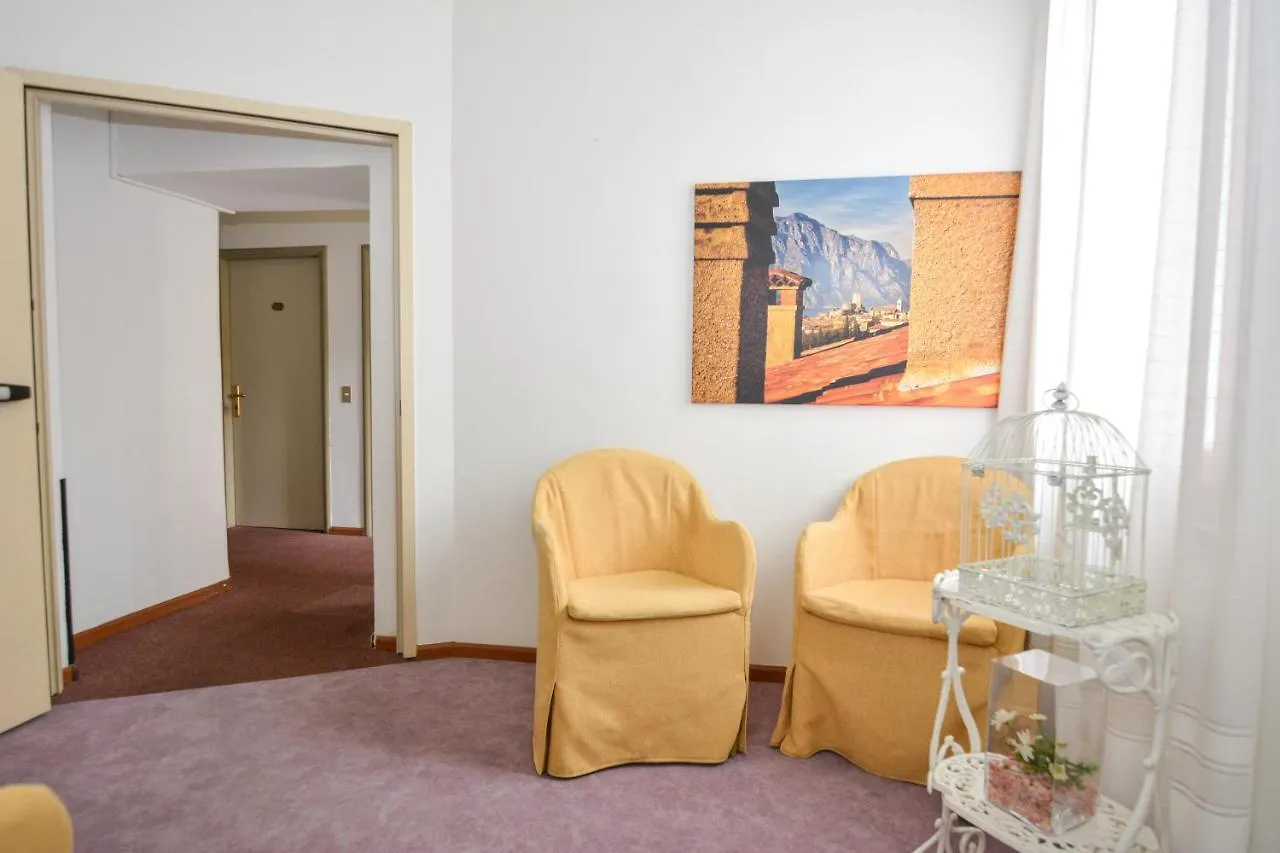 Hotel Modena Old Town Malcesine