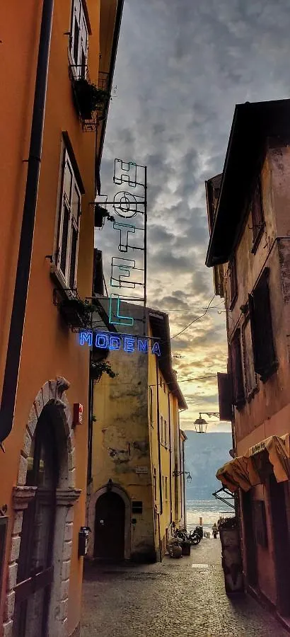 Hotel Modena Old Town Malcesine 2*,  Italy