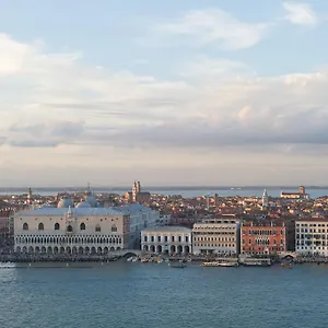 Hotel Savoia&jolanda, Venise