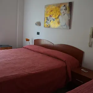 hotel-daria.emilia-romagnahotels.net/